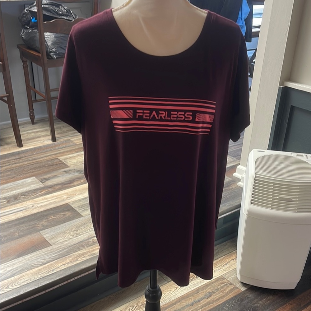 Women's Burgundy Top